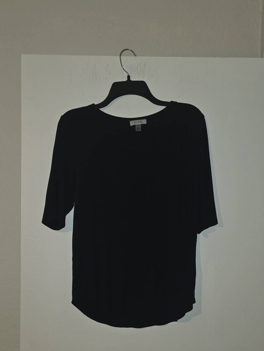 Cupio Black Short Sleeve Scoop Neck Tee